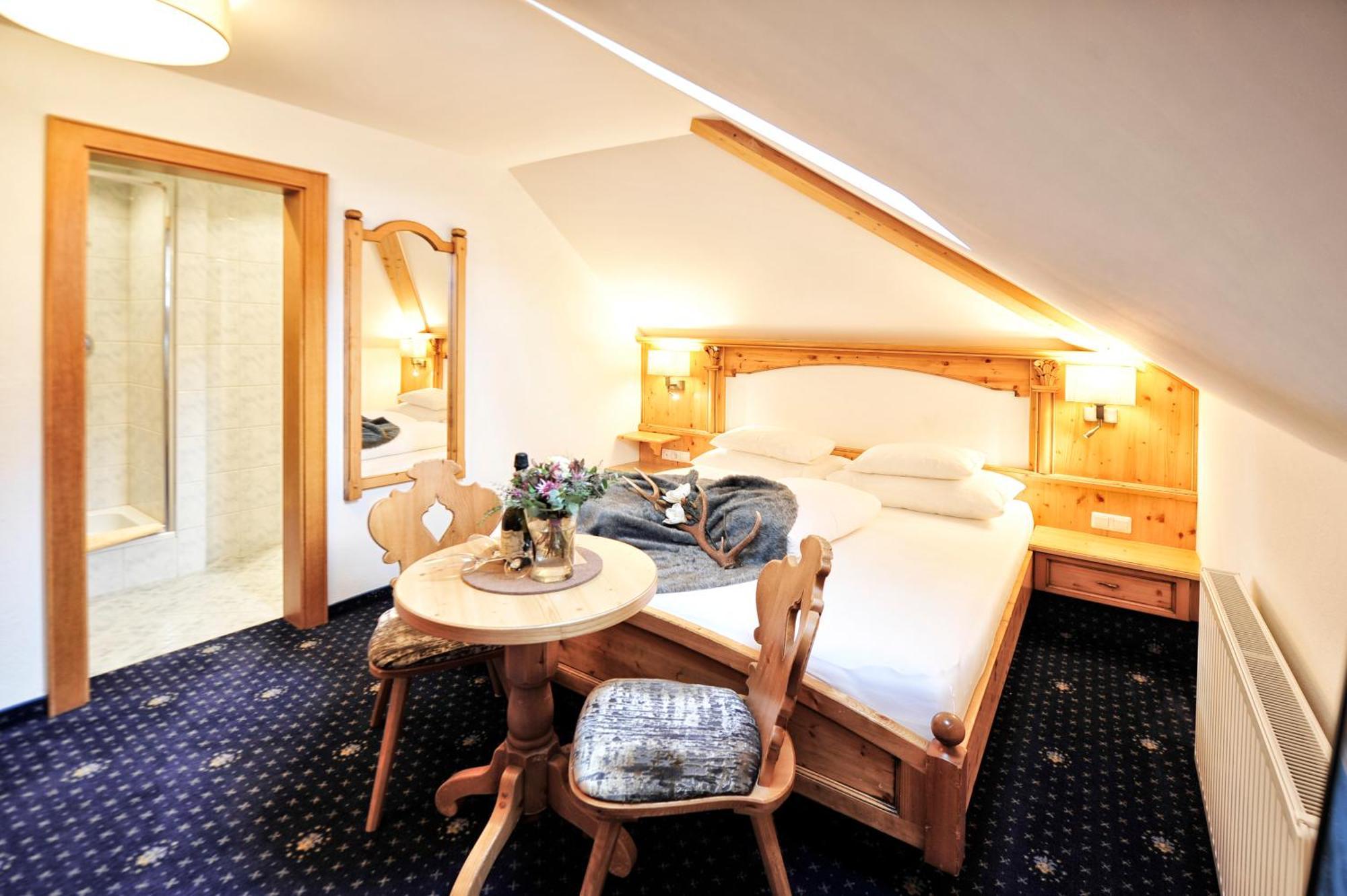 Hotel Garni Bellevue Ischgl Bagian luar foto