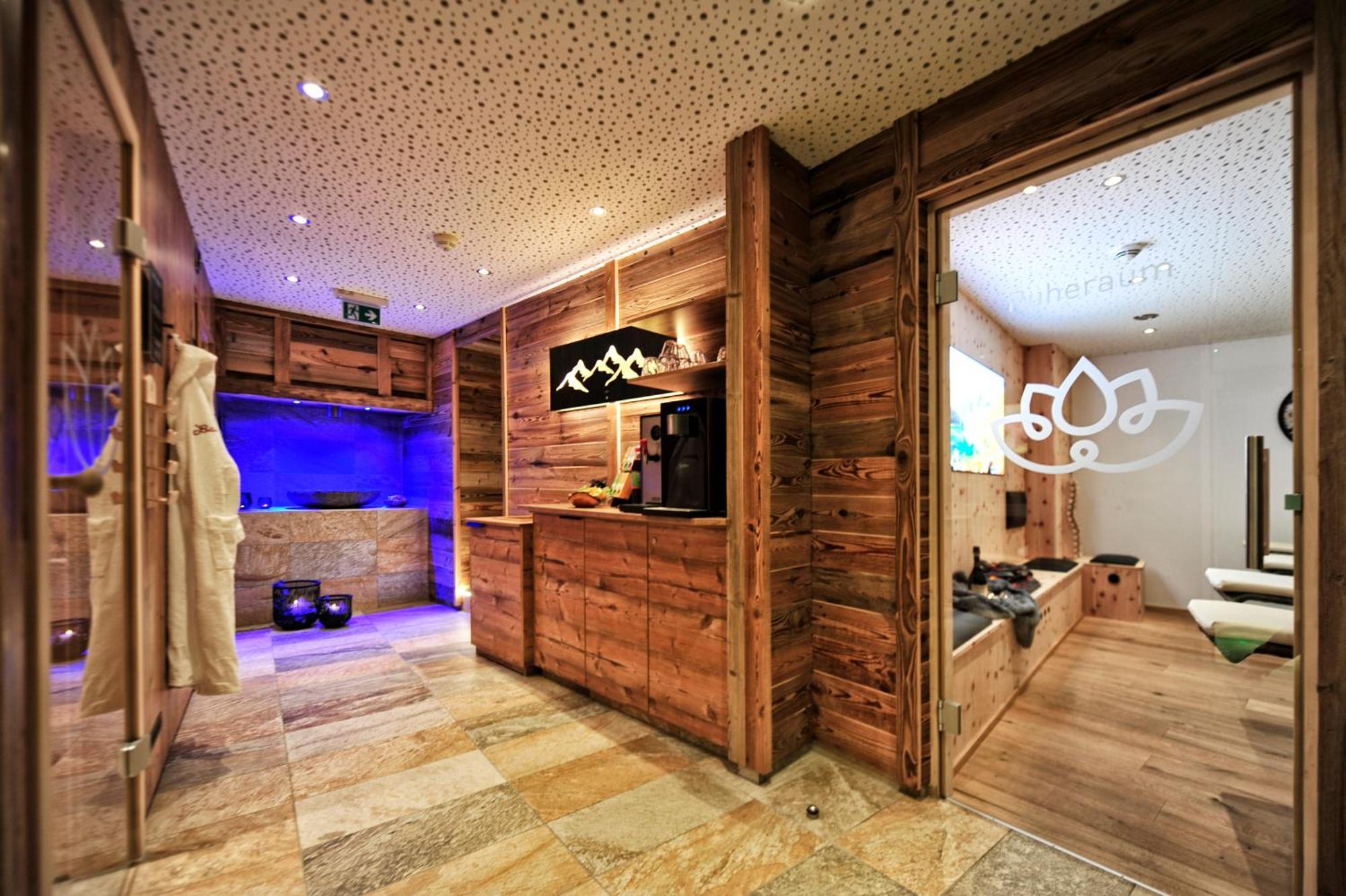 Hotel Garni Bellevue Ischgl Bagian luar foto